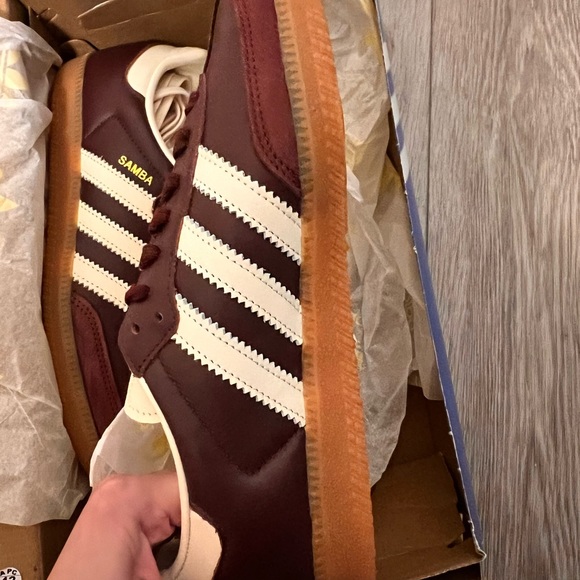 (SOLD) Adidas Samba BNIB women’s 9.5 - Picture 5 of 5